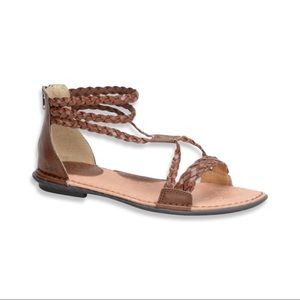 B.O.C. Born Concept Gold Macedonia Size 7 M Brown Leather Zip Back Boho Sandal